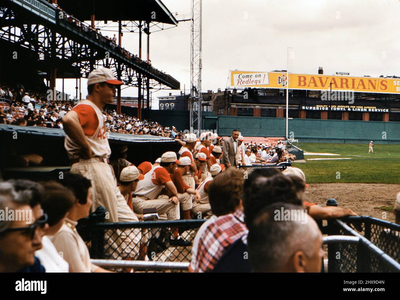 Cincinnati Reds baseball game at Crosley Field ca. 1959 Stock Photo Alamy