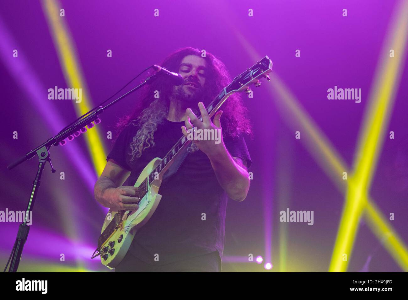 Madison, USA. 09th Mar, 2022. Claudio Sanchez of Coheed and Cambria on March 9, 2022, at The Sylvee in Madison, Wisconsin (Photo by Daniel DeSlover/Sipa USA) Credit: Sipa USA/Alamy Live News Stock Photo