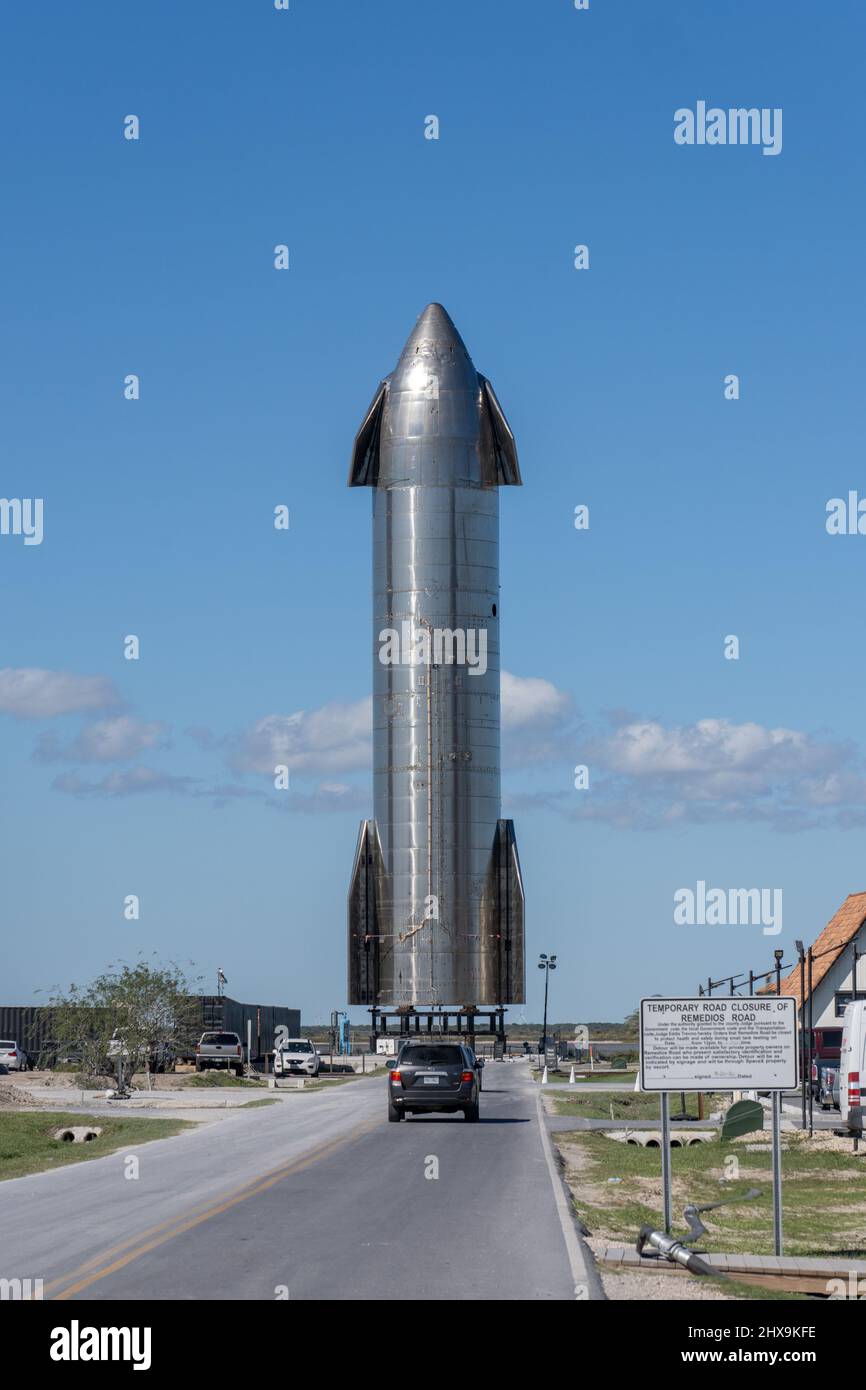 A 160' tall Starship prototype SN 15 at the SpaceX assembly facility at Boca Chica, Texas Stock