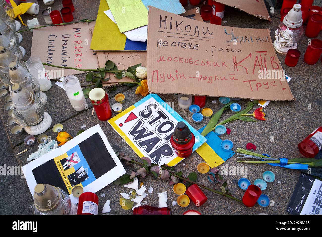 PRAGUE, CZECH REPUBLIC MARCH 3, 2022 Signs supporting Ukraine