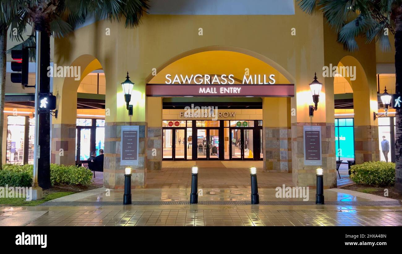 Sawgrass Mills – The best Shopping Outlet Mall near Miami & Fort