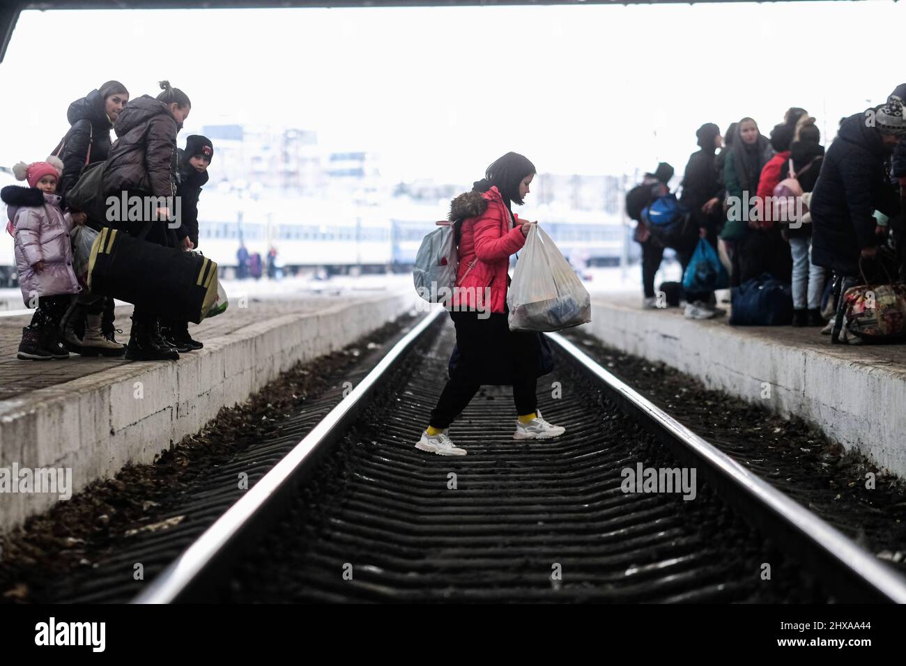 Lviv station train 2021 hi-res stock photography and images - Alamy