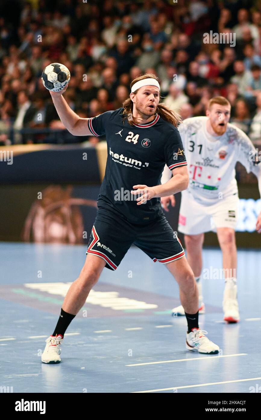Mikkel Hansen of PSG shoots during the EHF Champions League, Group Phase  handball match between Paris Saint-Germain (PSG) Handball and Telekom  Veszprem (KSE) on March 10, 2022 at Pierre de Coubertin stadium