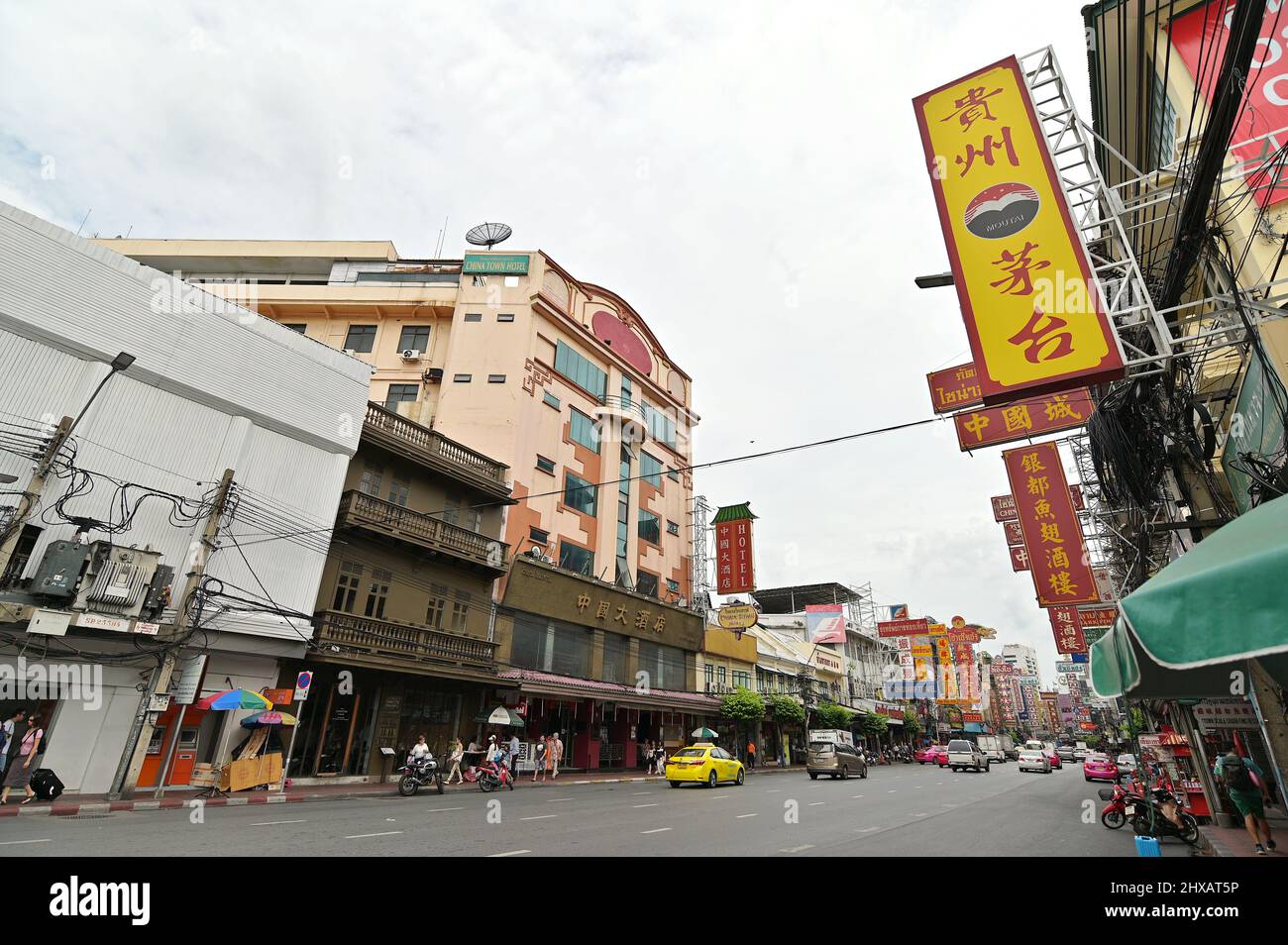 Yaowarat Road is the main artery of Bangkok's Chinatown, one of the oldest areas in the city Stock Photo