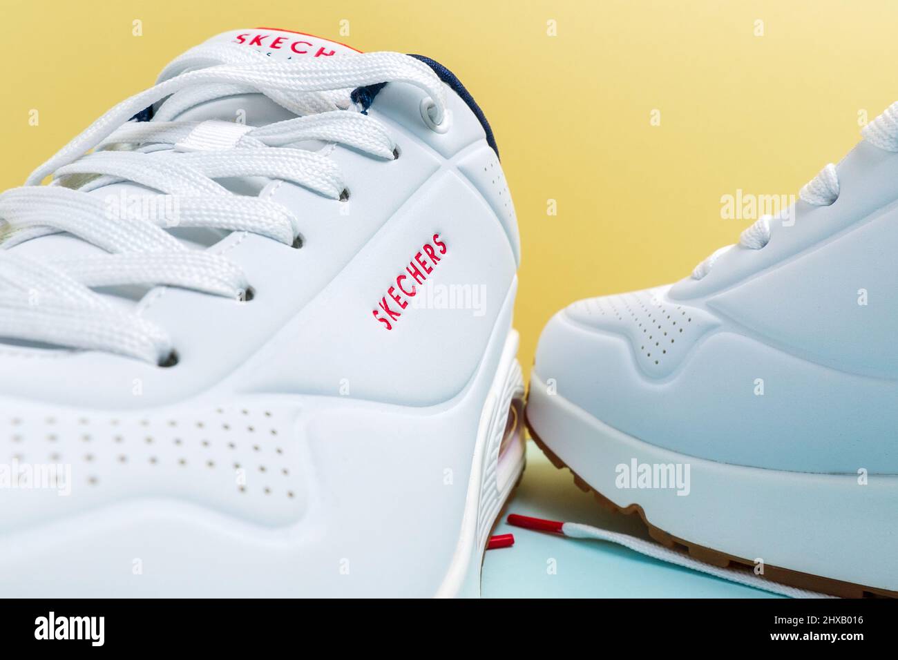 logo on sneakers. Skechers USA 