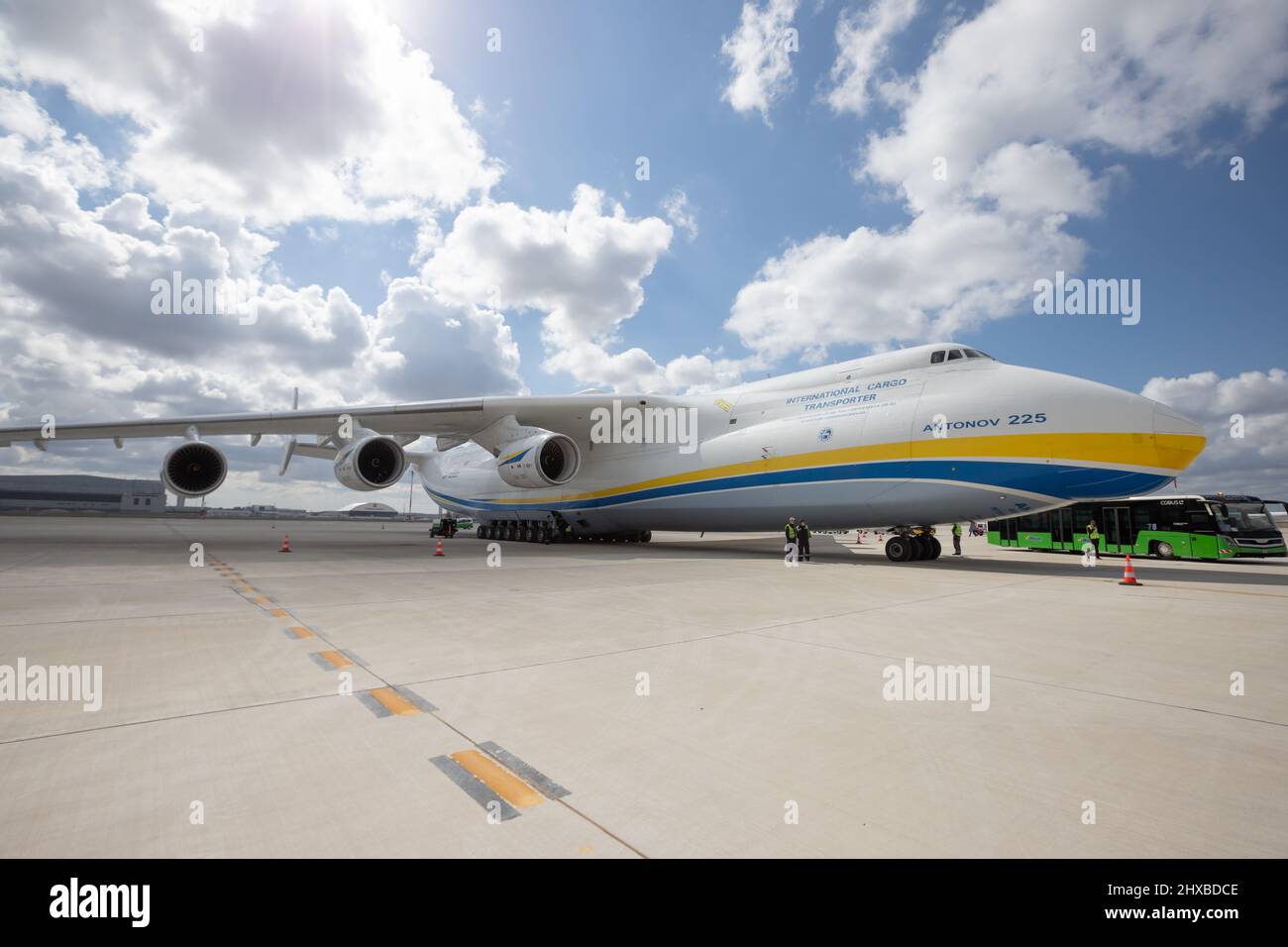 ISTANBUL, TURKEY - OCTOBER 05, 2021: Antonov Airlines Antonov An-225 ...