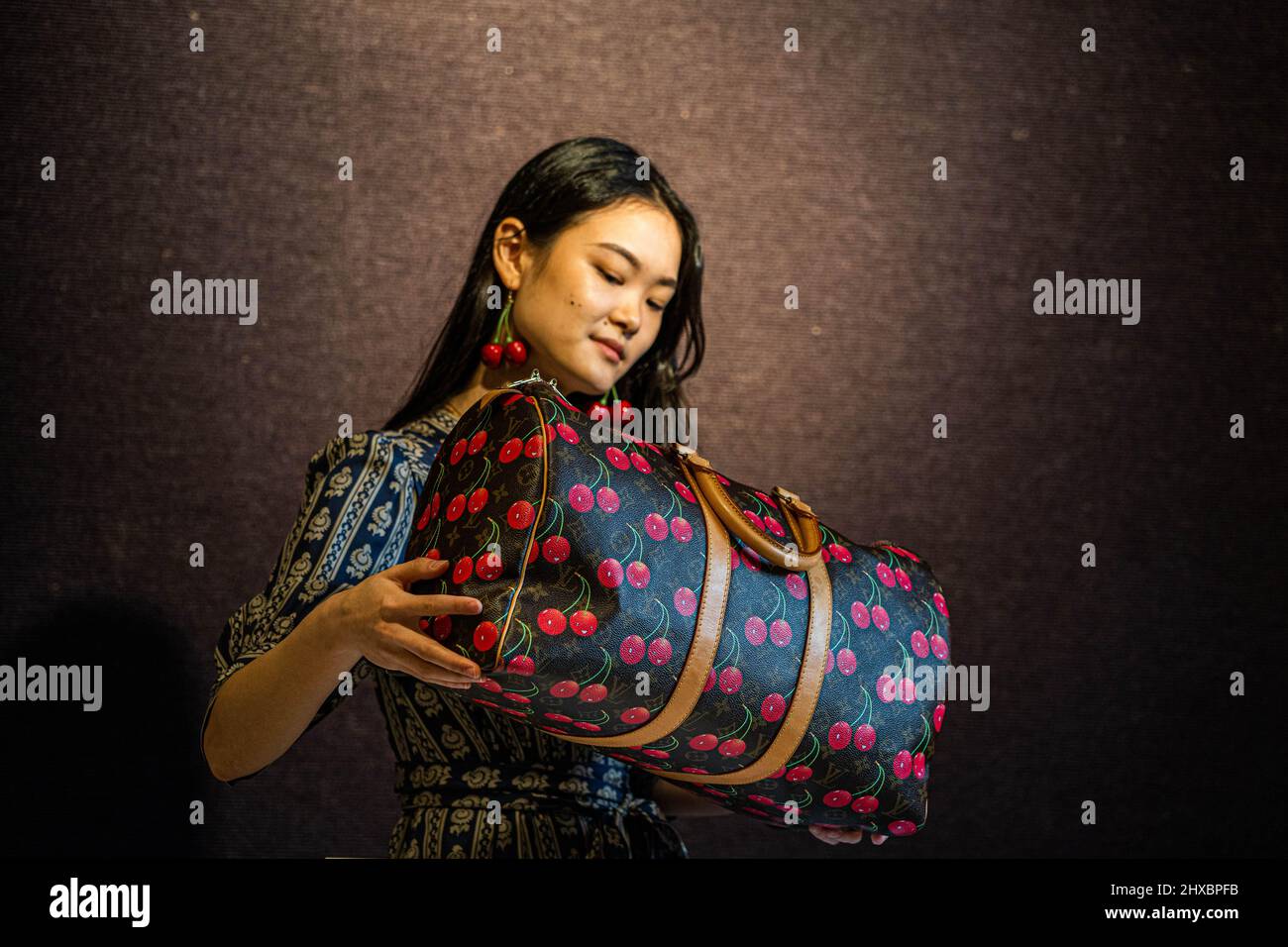Murakami louis vuitton handbag hi-res stock photography and images - Alamy