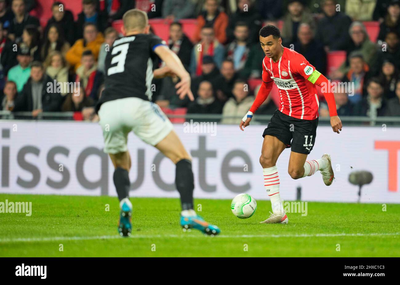 Philips Stadium, Eindhoven, Netherlands. 10th Mar, 2022. Cody Gakpo of PSV Eindhoven controls the ball during PSV Eindhoven v FC KÃ¸benhavn, at Philips Stadium, Eindhoven, Netherlands. Kim Price/CSM/Alamy Live News Stock Photo