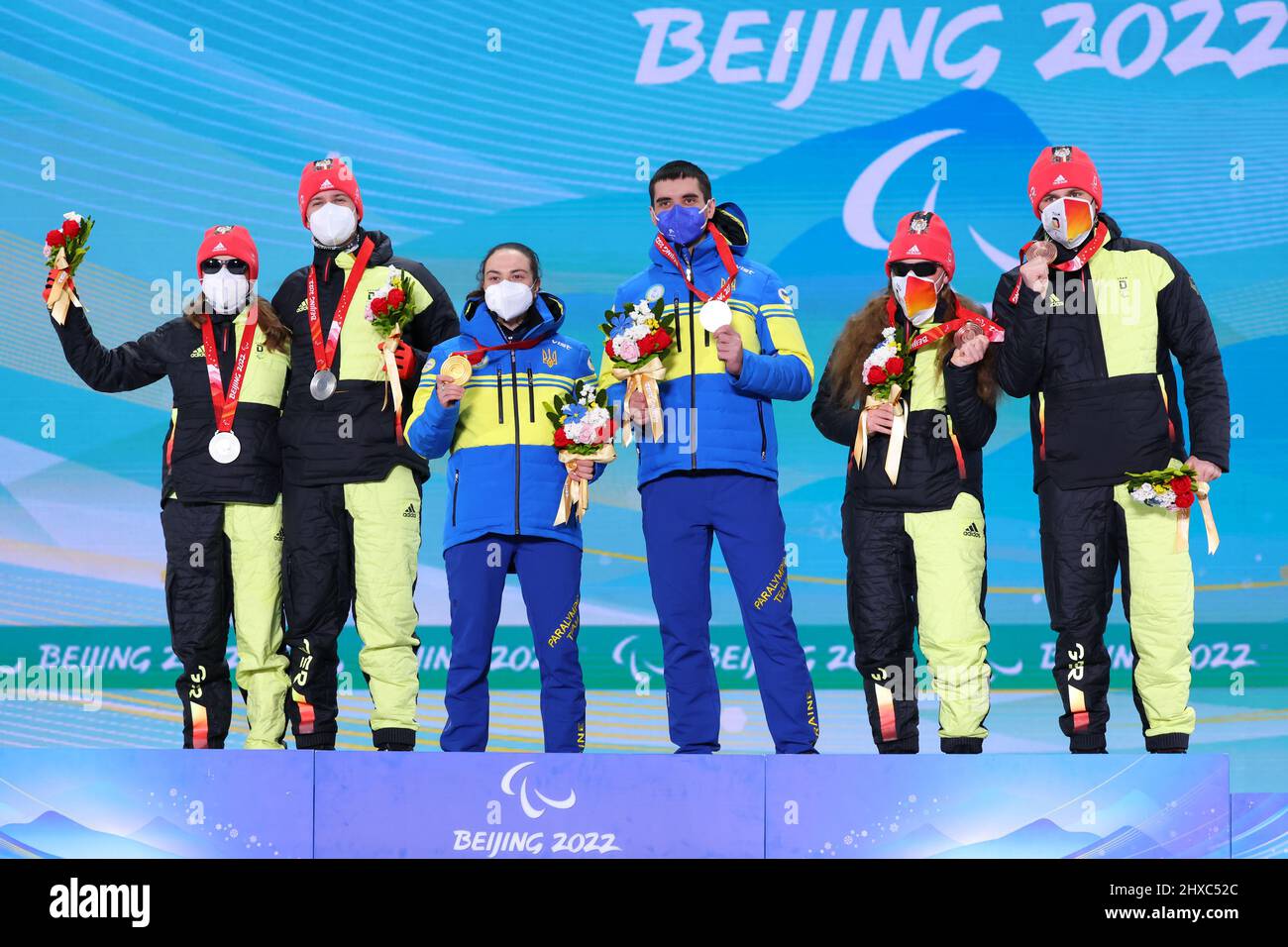 Zhangjiakou, Hebei, China. 11th Mar, 2022. (L-R) Linn Kazmaier & guide ...