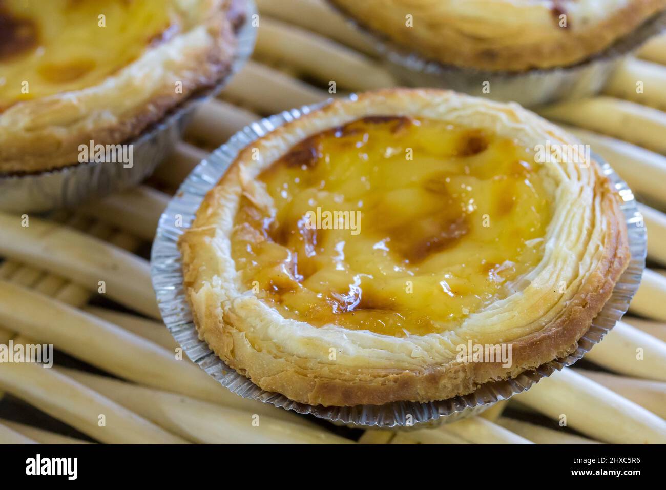 pastel de nata on a basket Stock Photo Alamy
