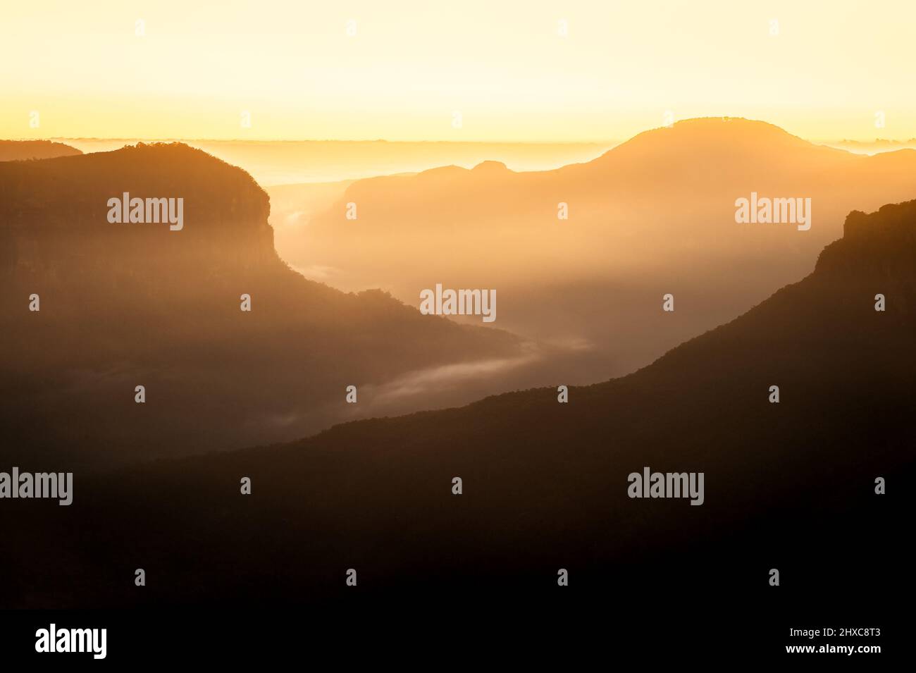 Australian blue mountains hi-res stock photography and images - Alamy