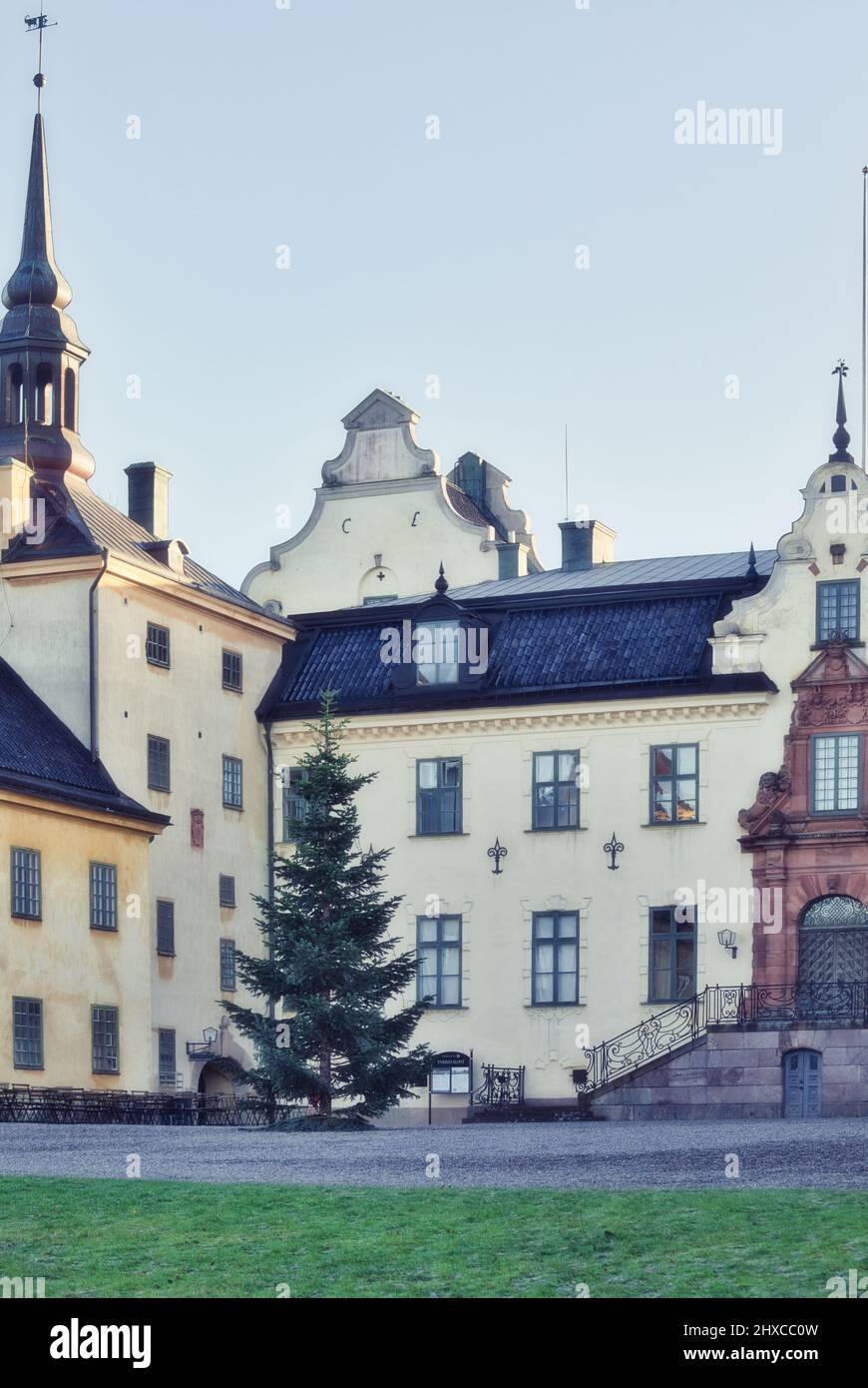 17th century european architecture hi-res stock photography and images ...