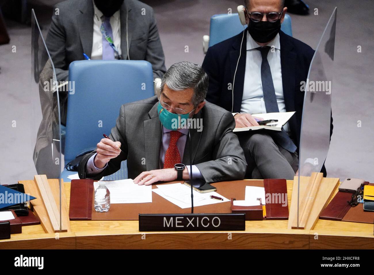 Mexico's Ambassador to the U.N. Juan Ramon de la Fuente Ramirez attends the United Nations Security Council meeting on Threats to International Peace and Security, following Russia's invasion of Ukraine, in New York City, U.S. March 11, 2022. REUTERS/Carlo Allegri Stock Photo