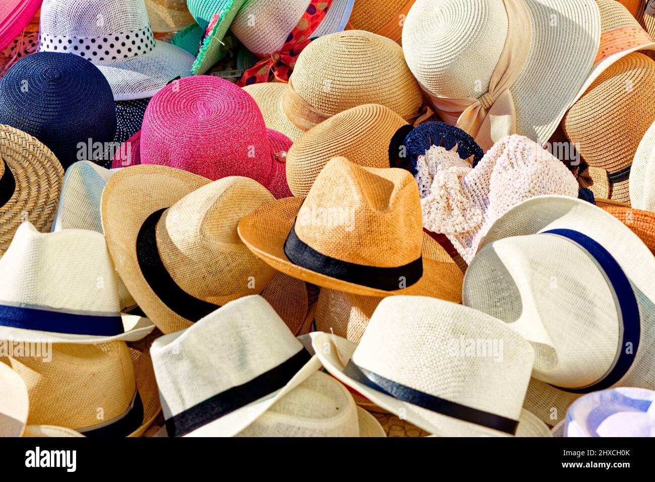 Pile of hats hi-res stock photography and images - Alamy