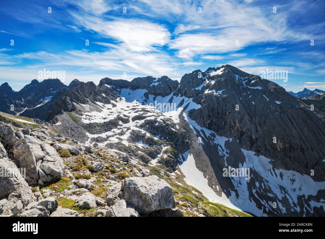 Alpine mountain landscape with wild rocky mountains on a sunny summer day. View to the Hohe Licht. Allgäu Alps, Tyrol, Austria, Europe Stock Photo