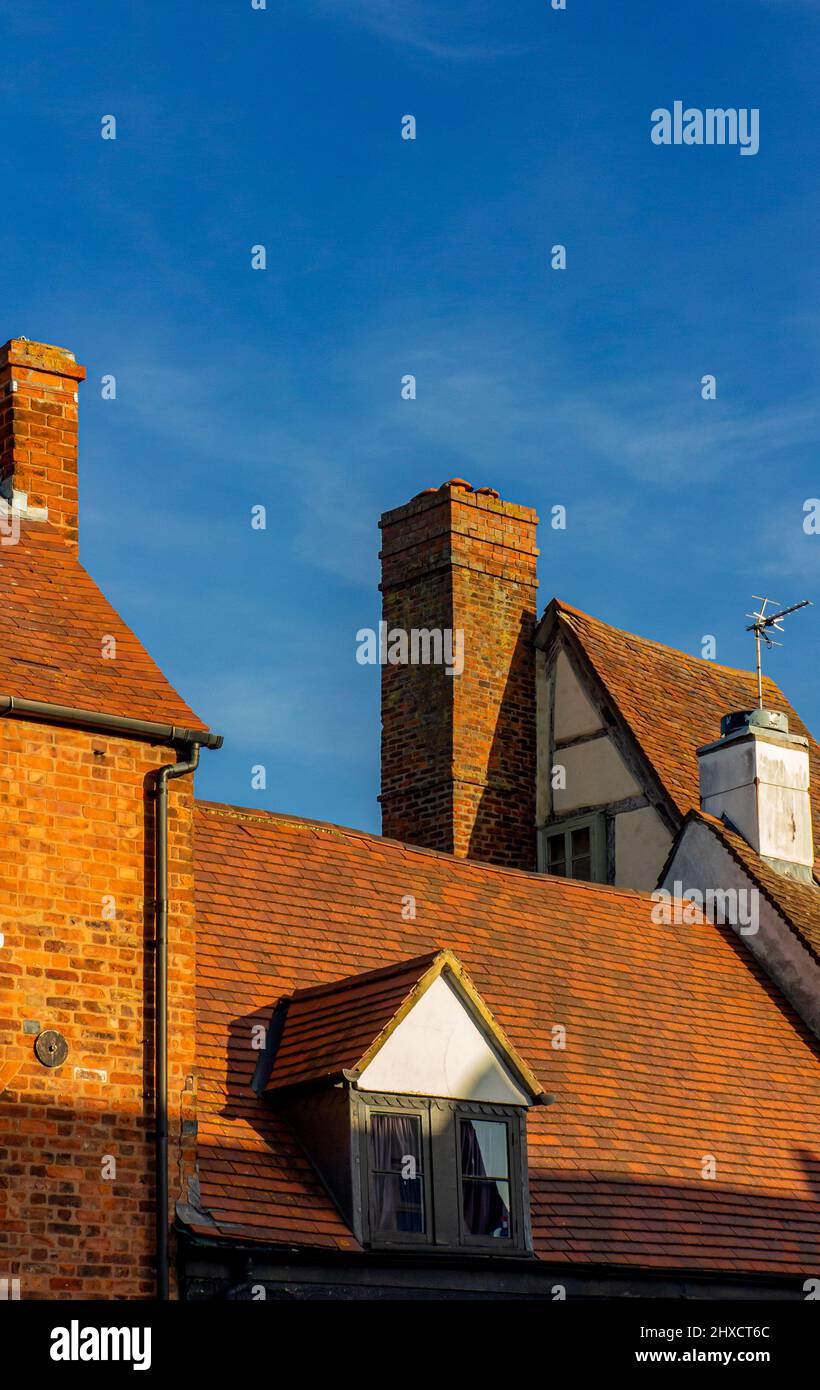 Traditional buildings and rooftops in the centre of Tewkesbury a town in Gloucestershire England UK. Stock Photo