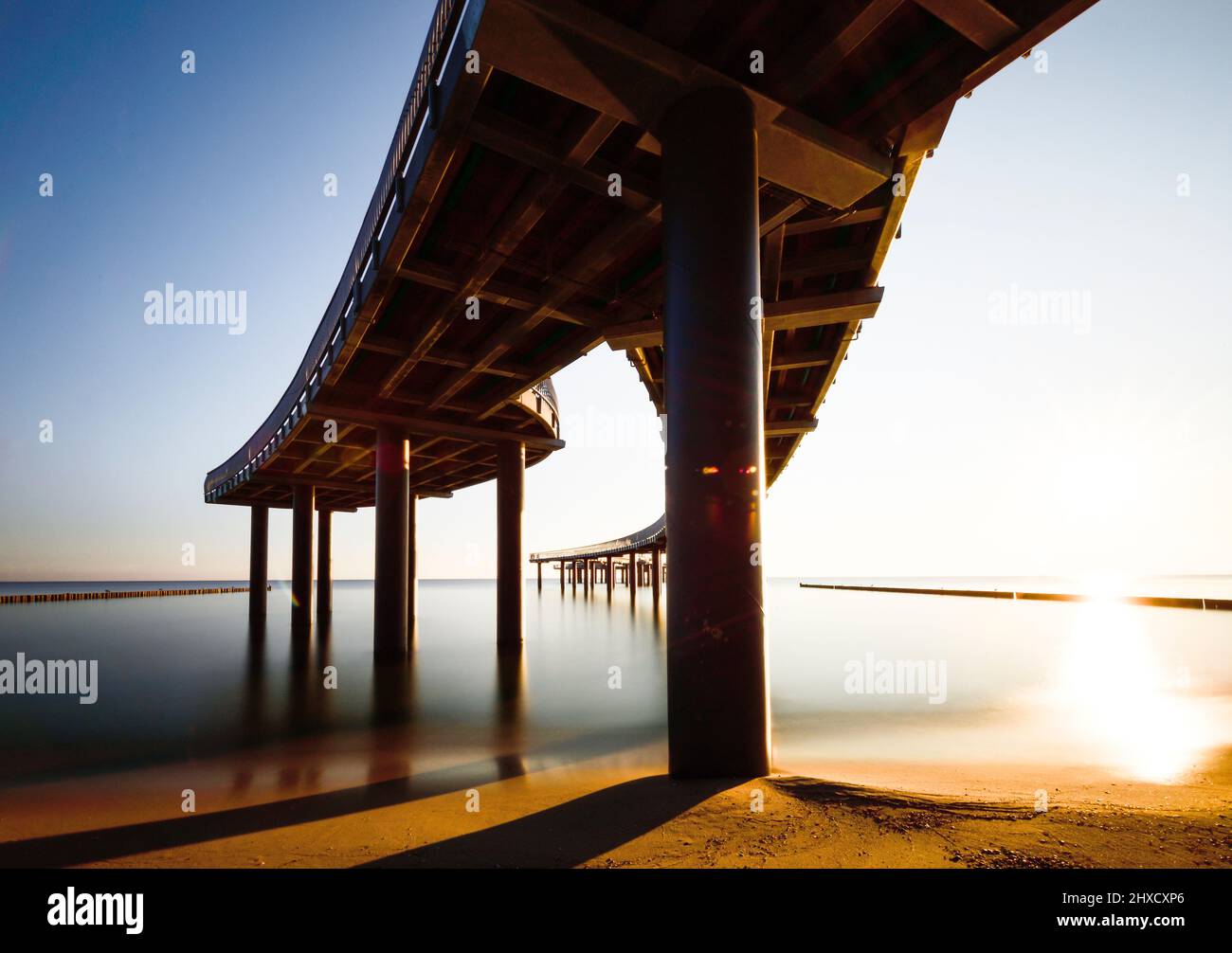 Pier from below hi-res stock photography and images - Alamy