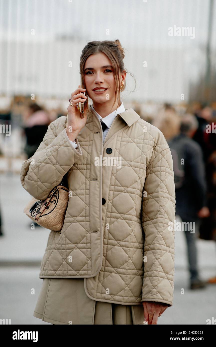 Street style, Zita d Hauteville arriving at Dior Fall-Winter 2022