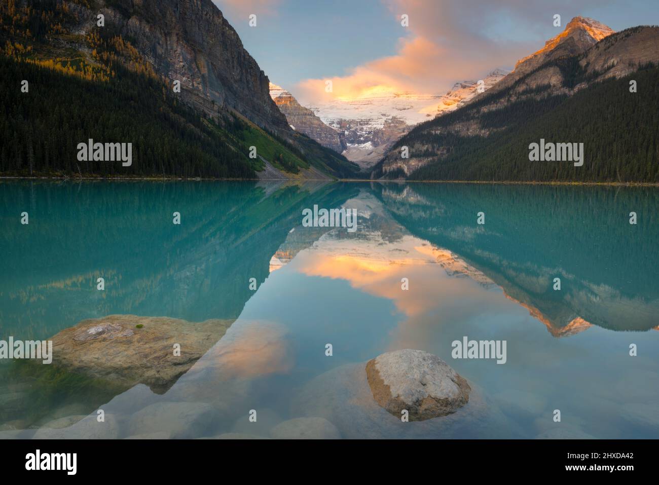 Lake Louise at Sunrise, Banff National Park, Alberta, Canada Stock ...