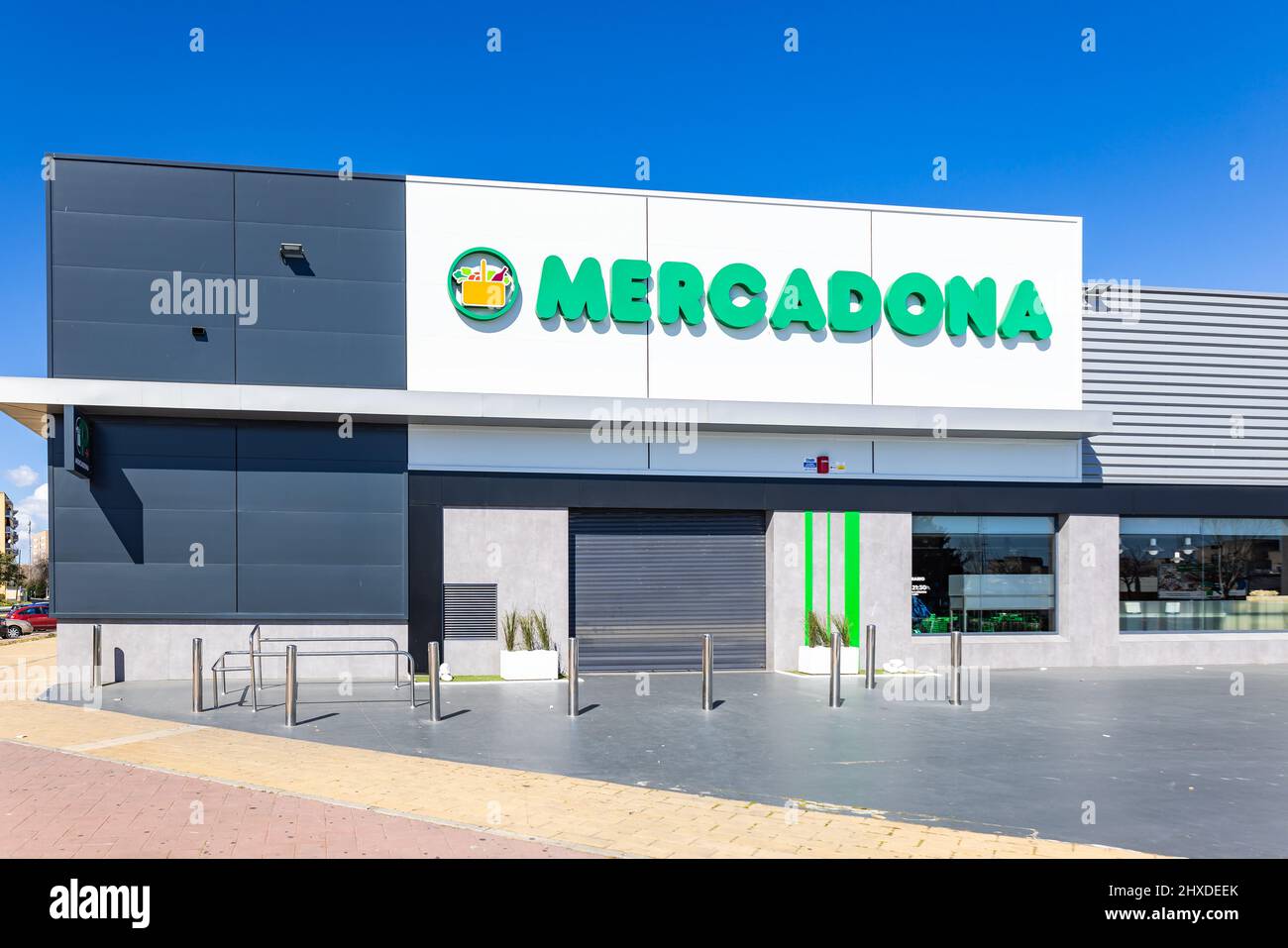 Huelva, Spain - March 6, 2022: View of a Mercadona store. Mercadona is a  Spanish family-owned supermarket chain founded in Valencia. It was the  first Stock Photo - Alamy