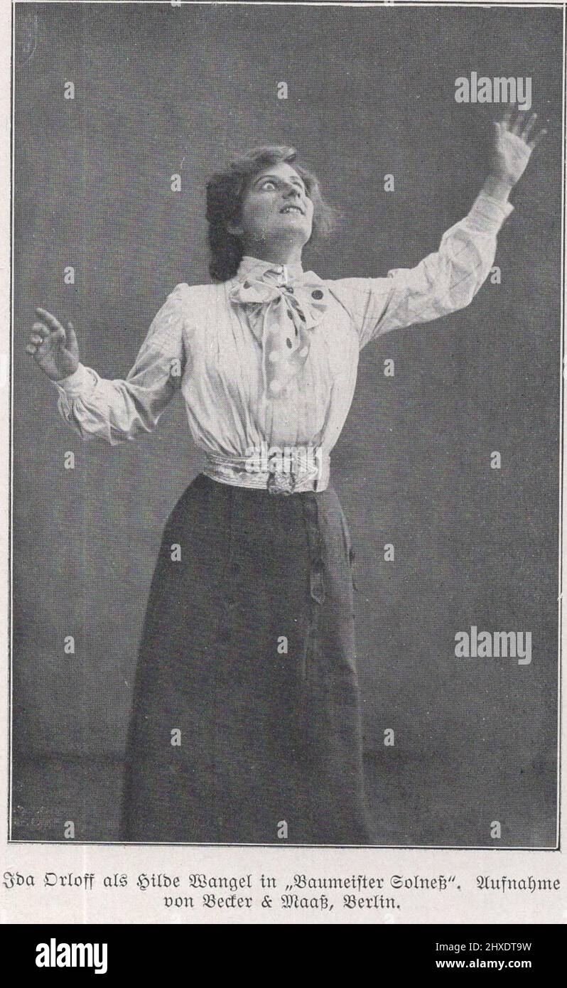 Ida Orloff als Hilde Mangel in „Baumeister Solness” . Ausnahme von Becker & Maas, Berlin / Ida Orloff as Hilde Mangel in 'Baumeister Solness' . Exception by Becker & Maas, Berlin Stock Photo