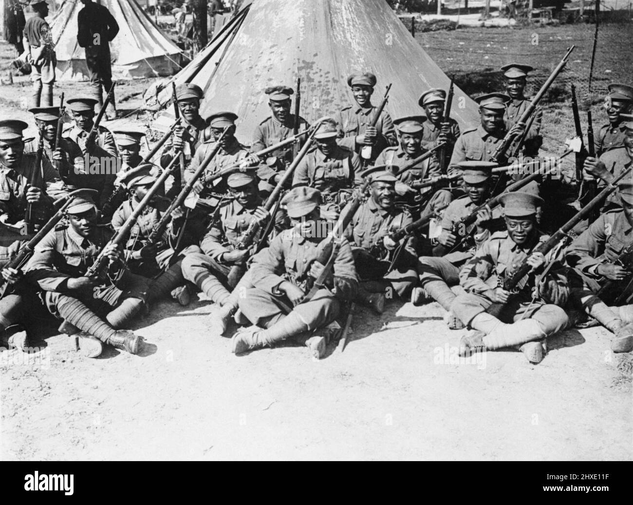 Somme 1916 british troops Black and White Stock Photos & Images - Alamy