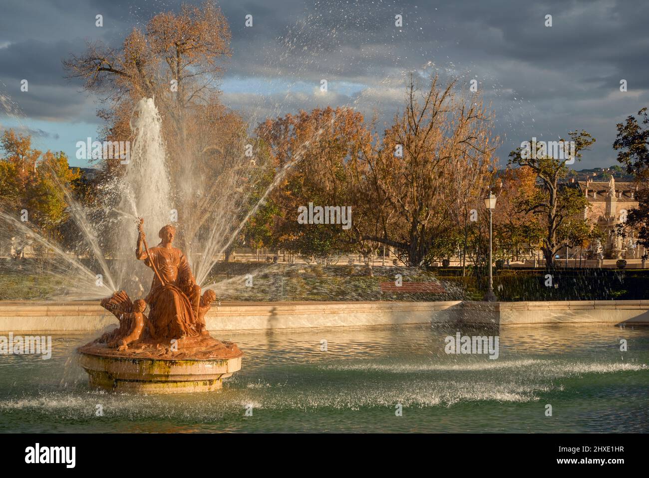 Fountain of Ceres goddess protector of agriculture in the Garden of the Parterre, symbolizes the richness of the orchard of Aranjuez. Madrid, Europe Stock Photo
