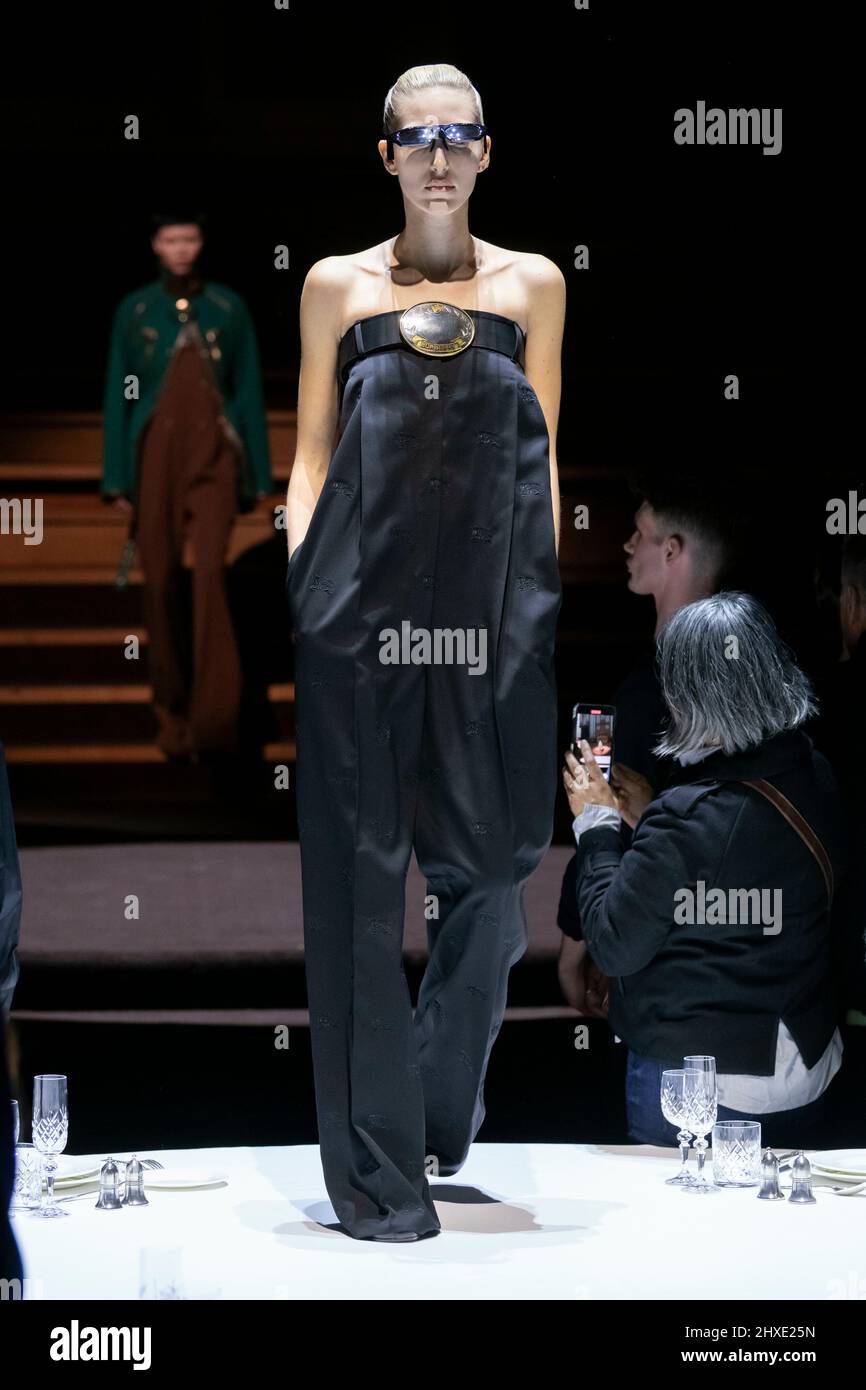 BURBERRY Fall/Winter 2022-23 Runway - London, UK. 11/03/2022 Stock ...