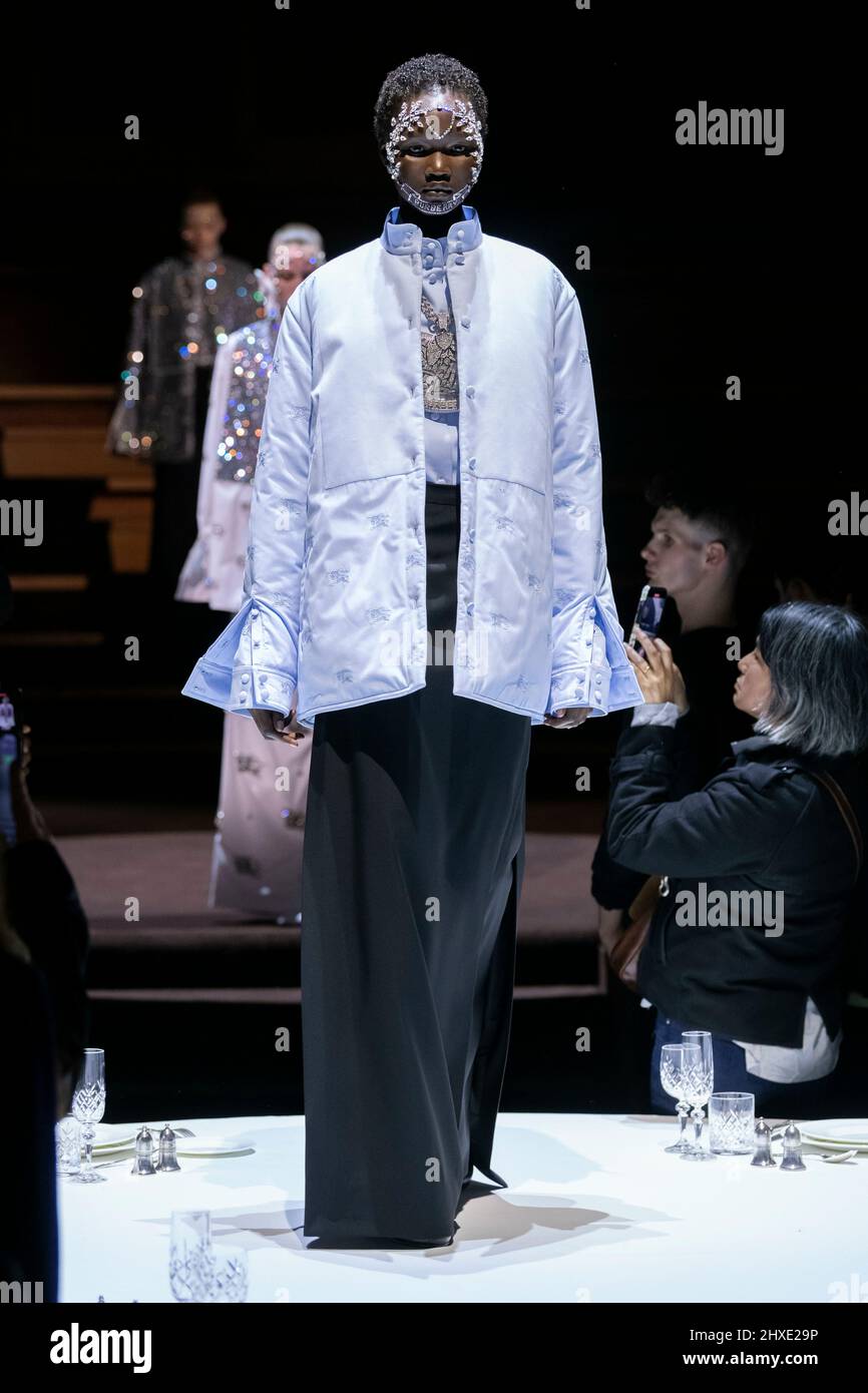 BURBERRY Fall/Winter 2022-23 Runway - London, UK. 11/03/2022 Stock ...