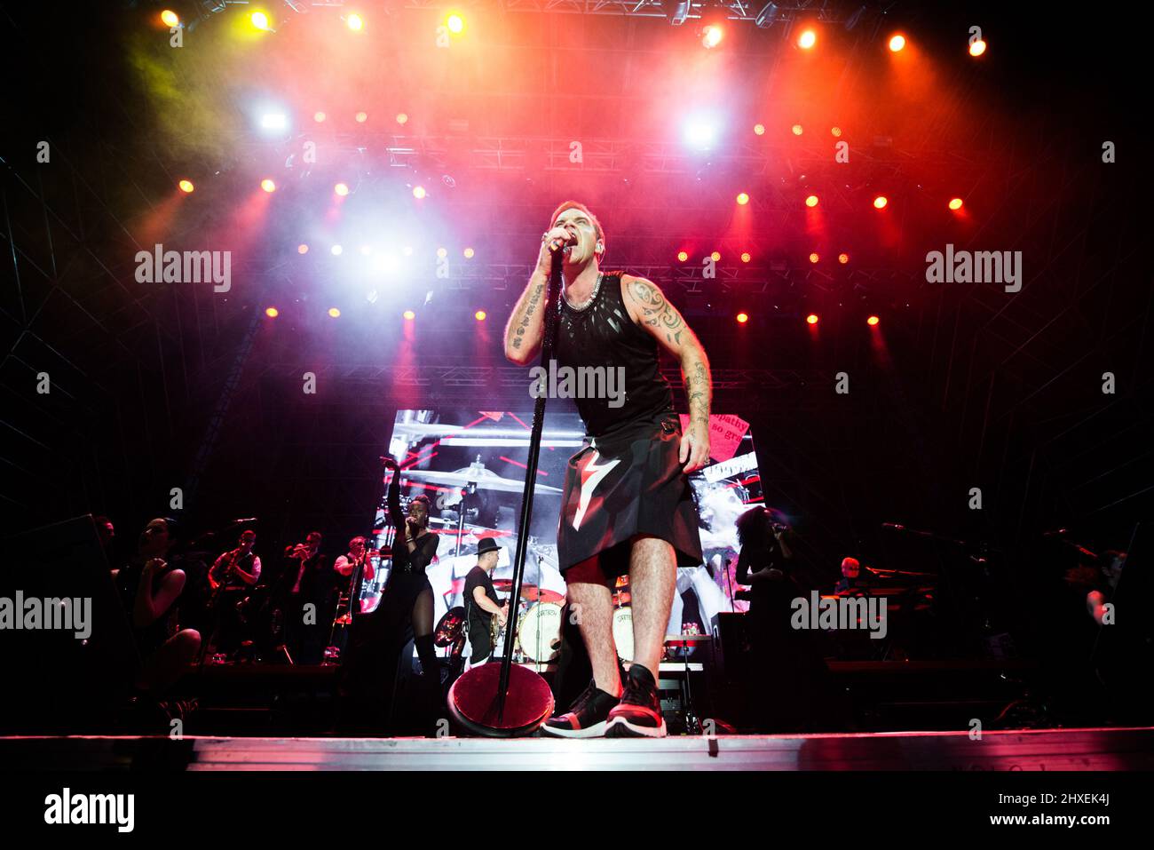 ITALY, BAROLO, COLLISIONI FESTIVAL: The British singer, songwriter and ...