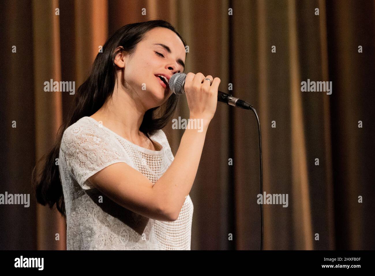 Andrea motis toca la trompeta hires stock photography and images Alamy