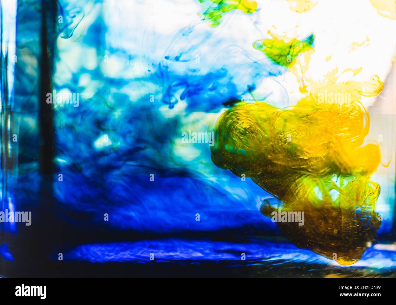 Change ink in water hi-res stock photography and images - Alamy