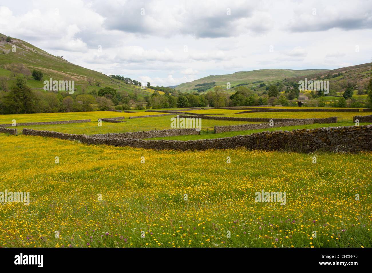 Hay walls hi-res stock photography and images - Alamy