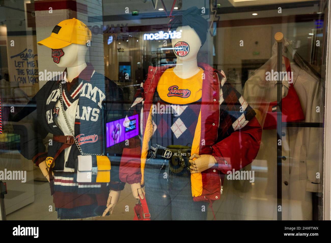 Moscow, Russia. 12th April, 2022. View of closed shop of the Tommy Hilfiger  brand at the Metropolis shopping mall on Leningradskoe shosse in Moscow,  Russia Stock Photo - Alamy