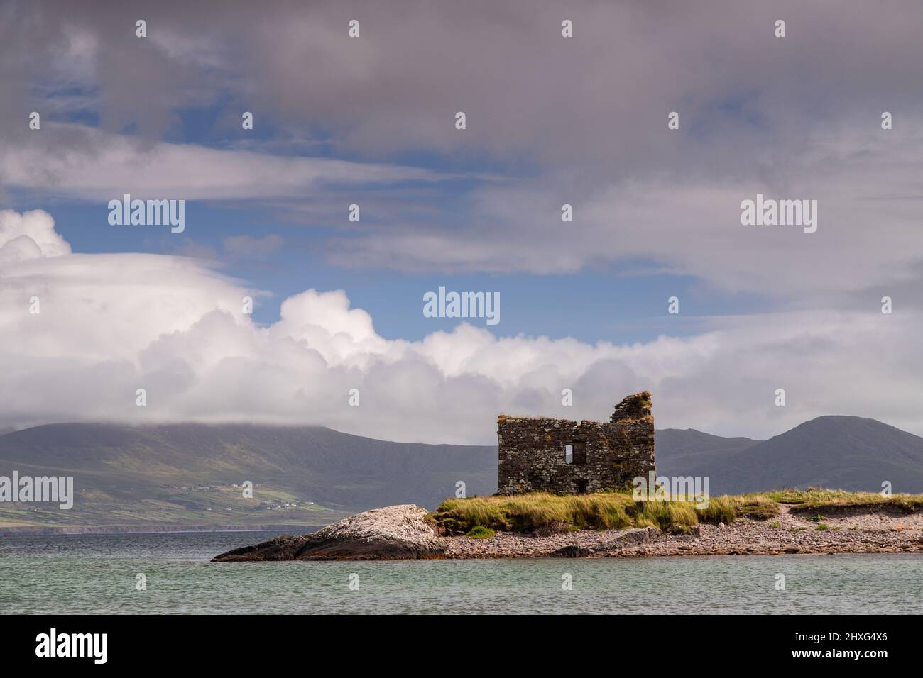 Balliskellig castle on the Atlantic coast of County Kerry, Ireland Stock Photo