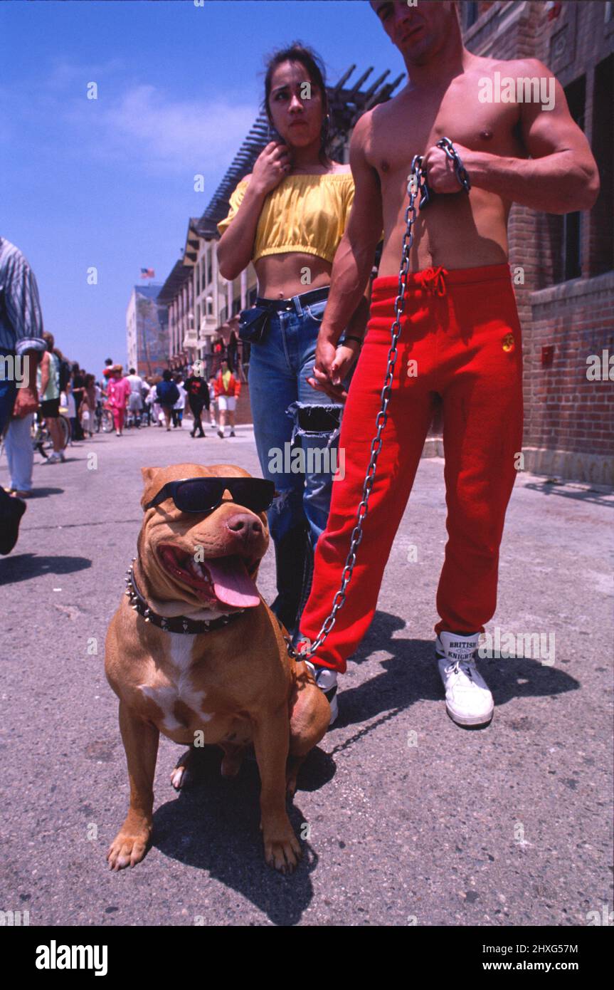 the-80-s-in-los-angeles-california-on-the-boardwalk-in-venice-beach