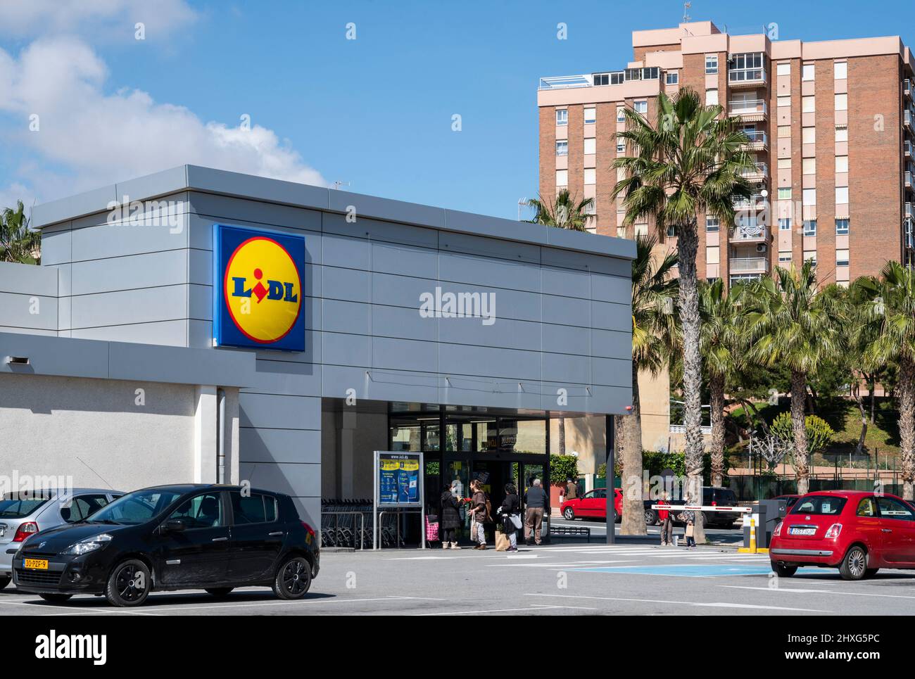 Alicante, Spain. 09th Mar, 2022. German international discount retail chain  supermarket, Lidl, seen in Spain. (Photo by Xavi Lopez/SOPA Images/Sipa  USA) Credit: Sipa USA/Alamy Live News Stock Photo - Alamy