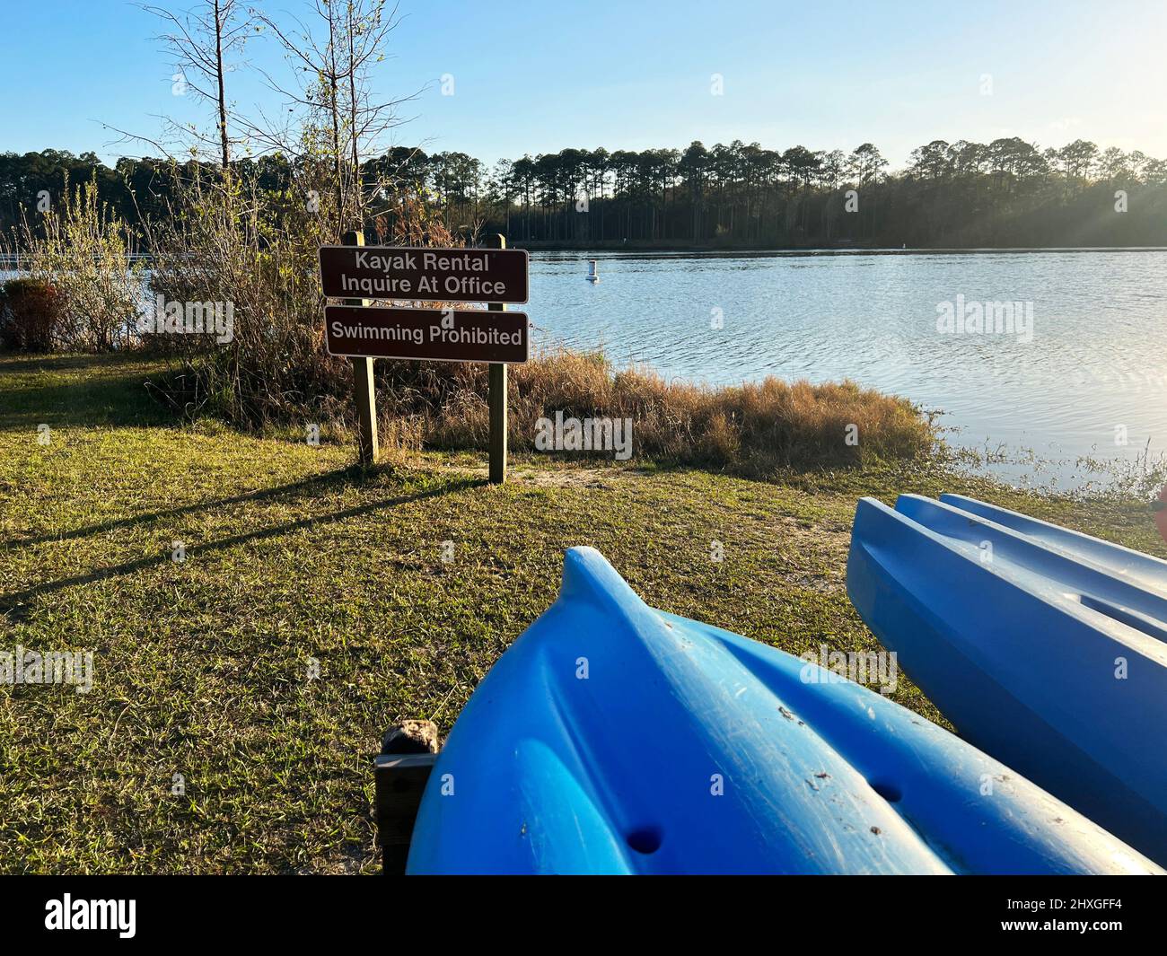 state park kayak rental hires stock photography and images Alamy