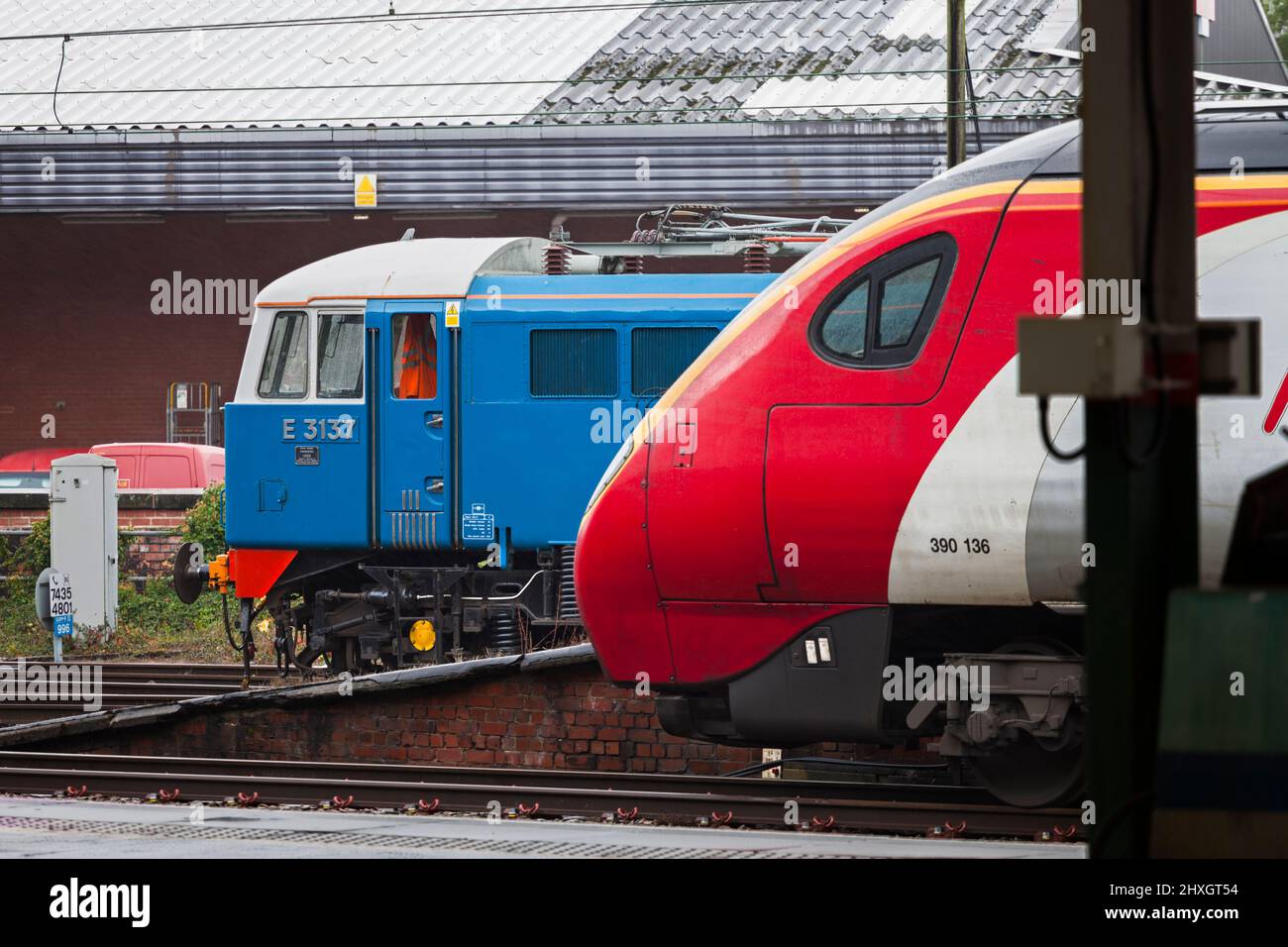 Class 86 electric locomotive 86259 / E3137 