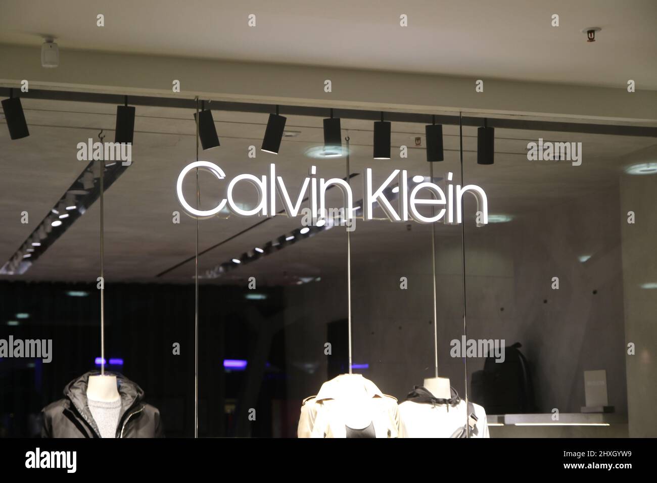 Calvin klein toronto premium cheap outlet