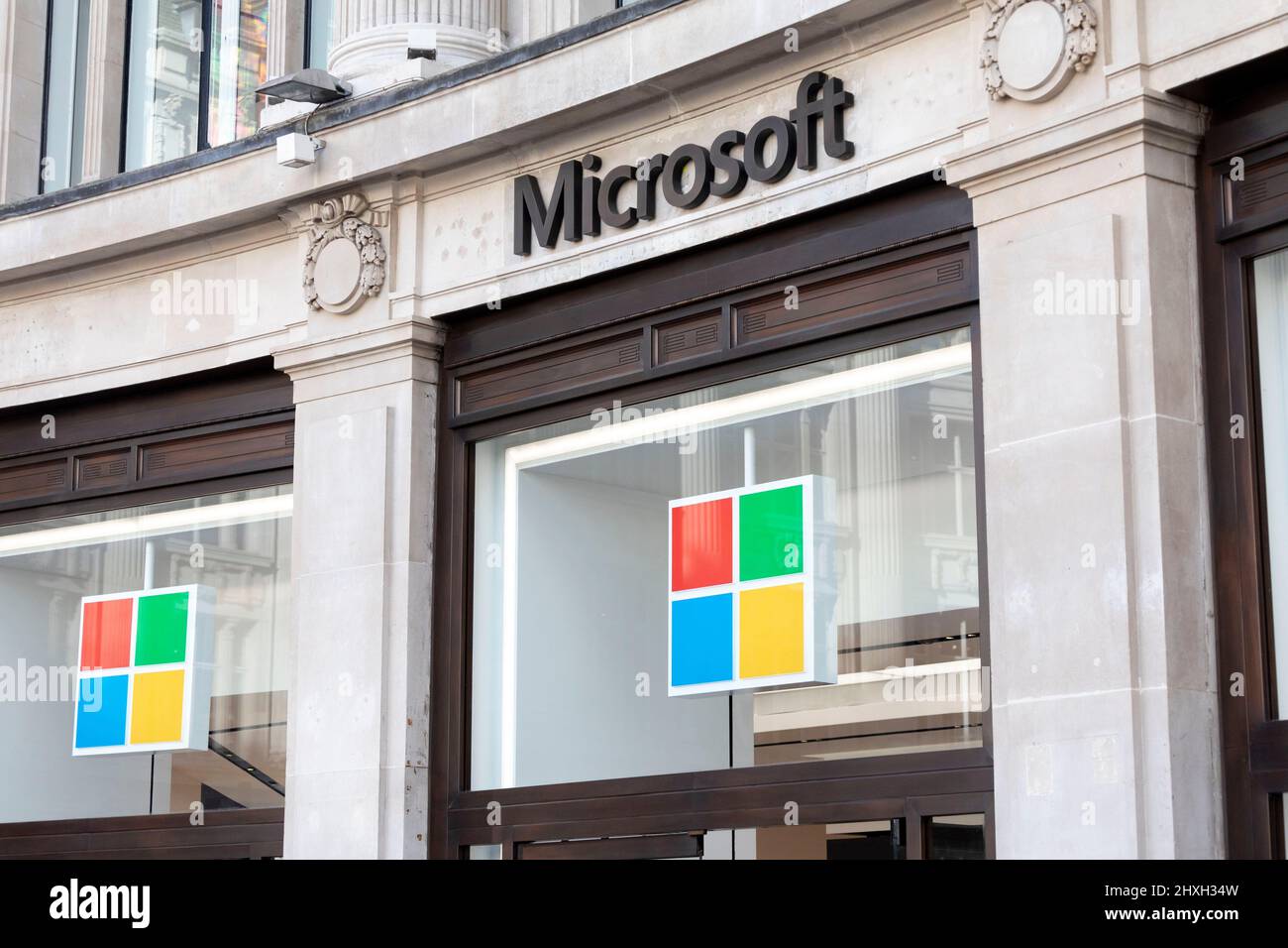 General view of Microsoft store on Oxford Street, West End London.  Copyright Belinda Jiao jiao.bilin@gmail.com 07598931257 https://www.belindajiao.co Stock Photo