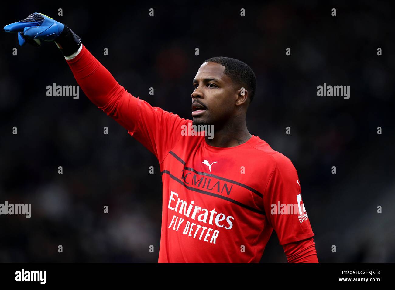 Mike Maignan of Ac Milan gestures during the Serie A match between Ac ...