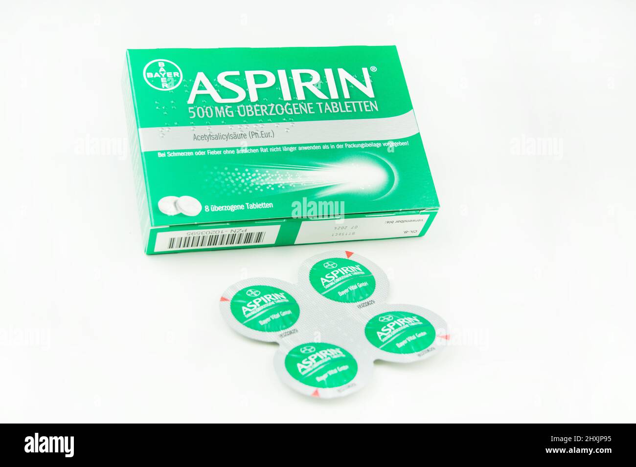 Bayer Aspirin Tablets High Resolution Stock Photography and Images - Alamy