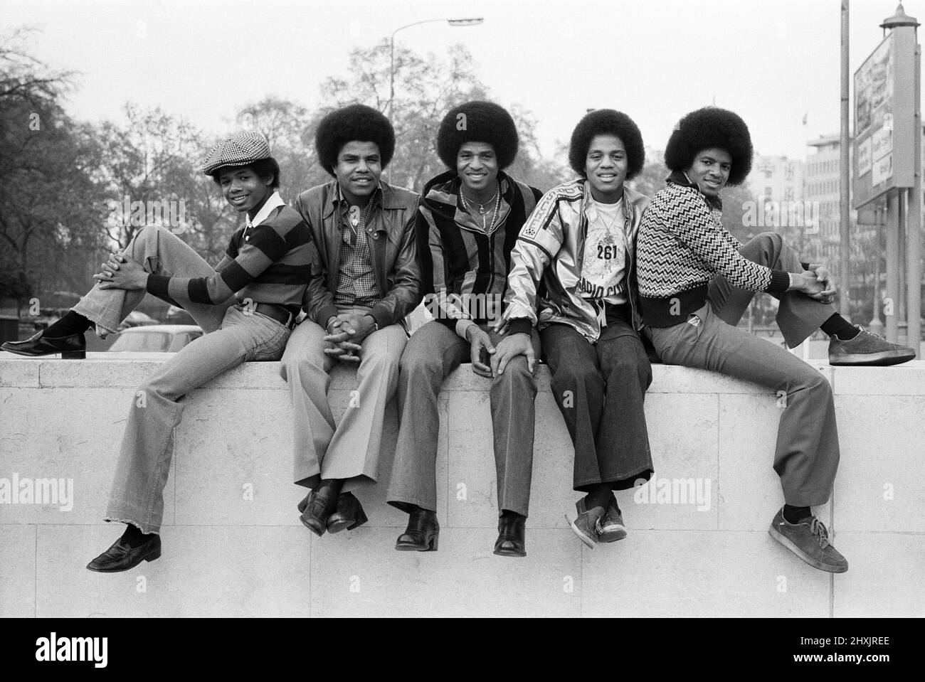 その他 THE JACKSON FIVE with MOM and POP 61Xuj0i39XL.jpg