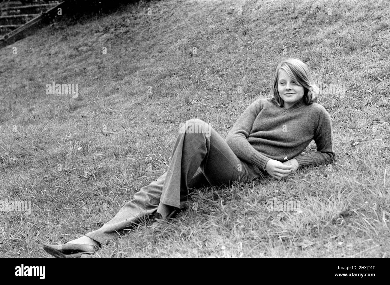 Jodie Foster on the set of "Candleshoe" at Compton Wynyates house, Warwickshire. 10th August