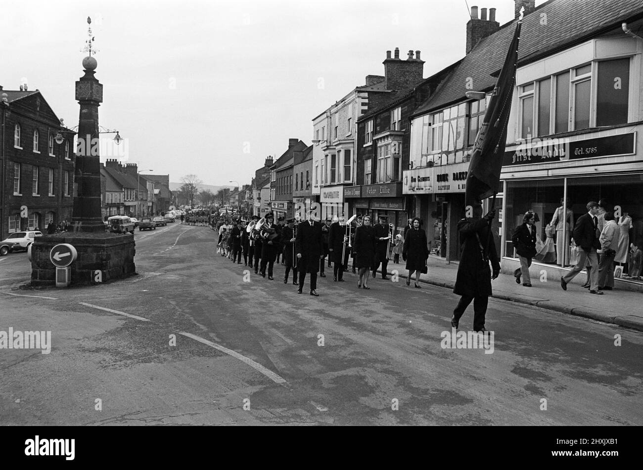 Guisborough scouts parade. 1976 Stock Photo Alamy