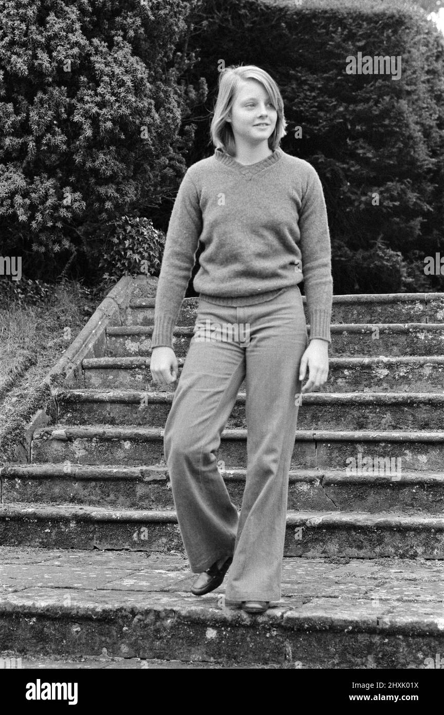 Jodie Foster on the set of "Candleshoe" at Compton Wynyates house