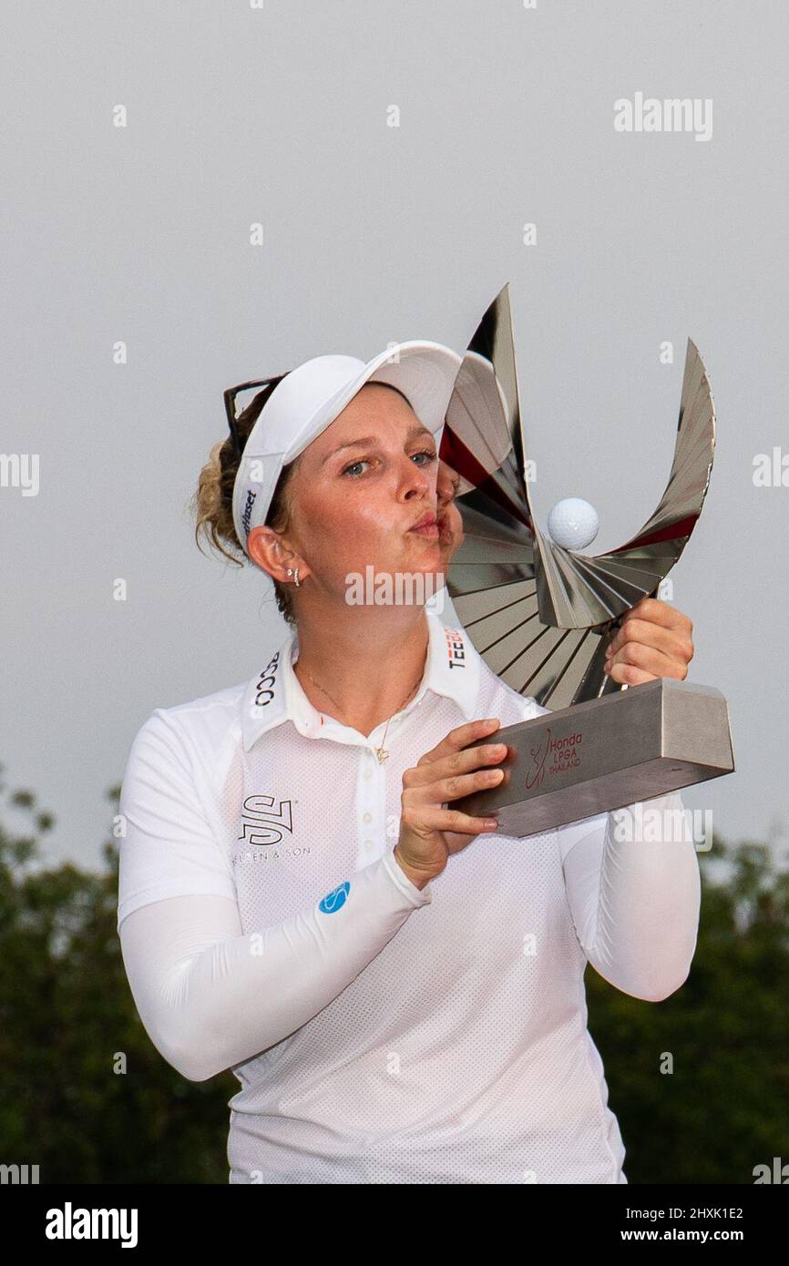 Pattaya Thailand - March 13:  Nanna Koerstz Madsen from Denmark with the trophy after the 4th and final day of The Honda LPGA Thailand at Siam Country Club Old Course on March 13, 2022 in Pattaya, Thailand (Photo by Peter van der Klooster/Orange Pictures) Stock Photo