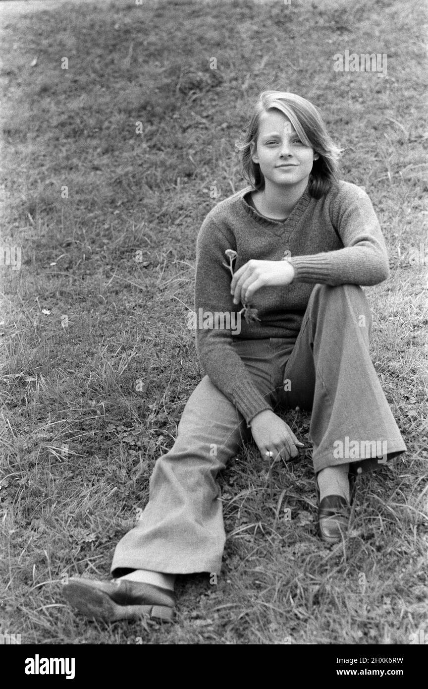 Jodie Foster on the set of "Candleshoe" at Compton Wynyates house, Warwickshire. 10th August