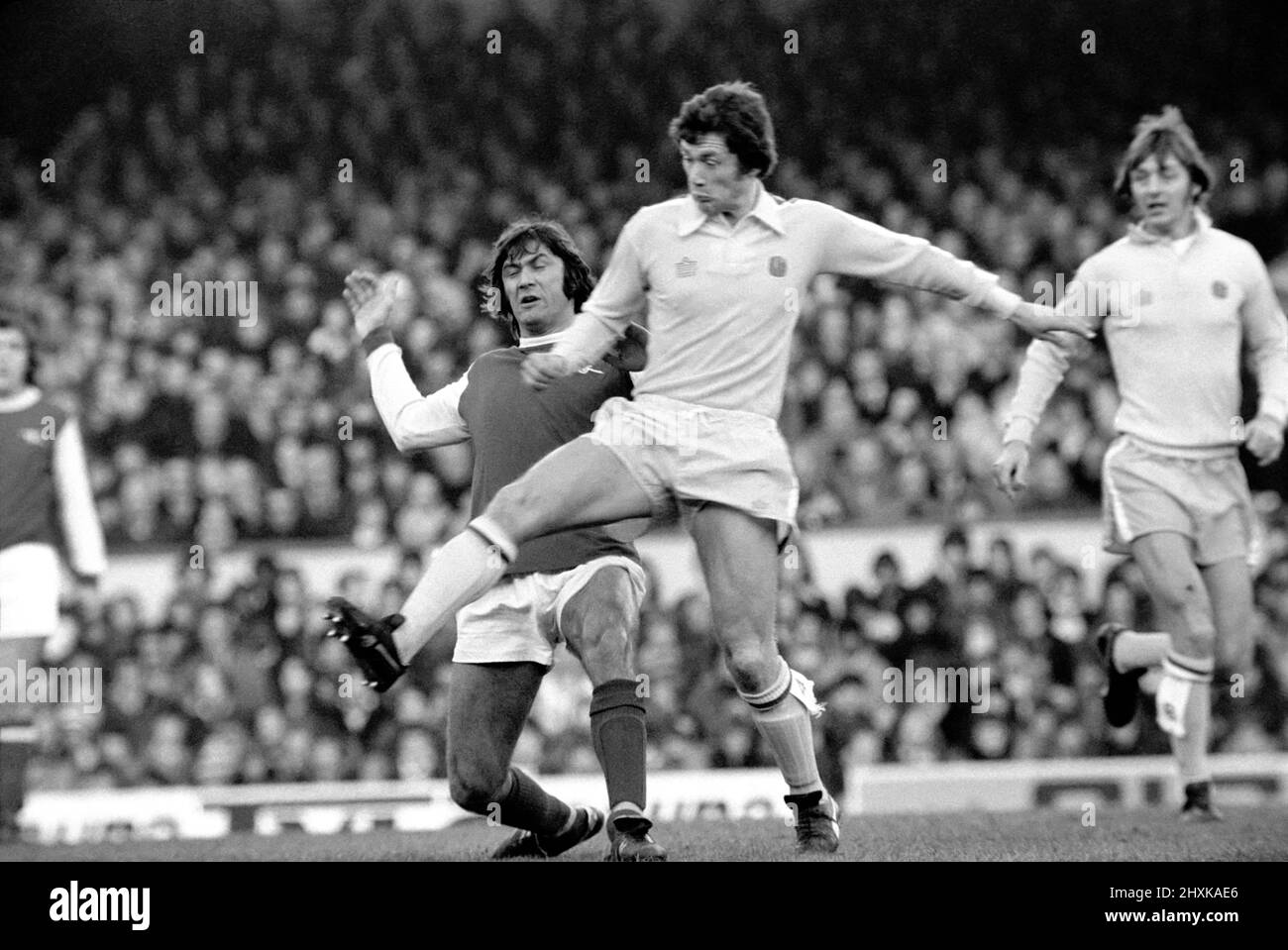 Football Arsenal (1) vs. Leeds United (1). Division I. January 1977 77